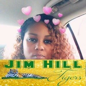 Meet your Posher, Adrianna